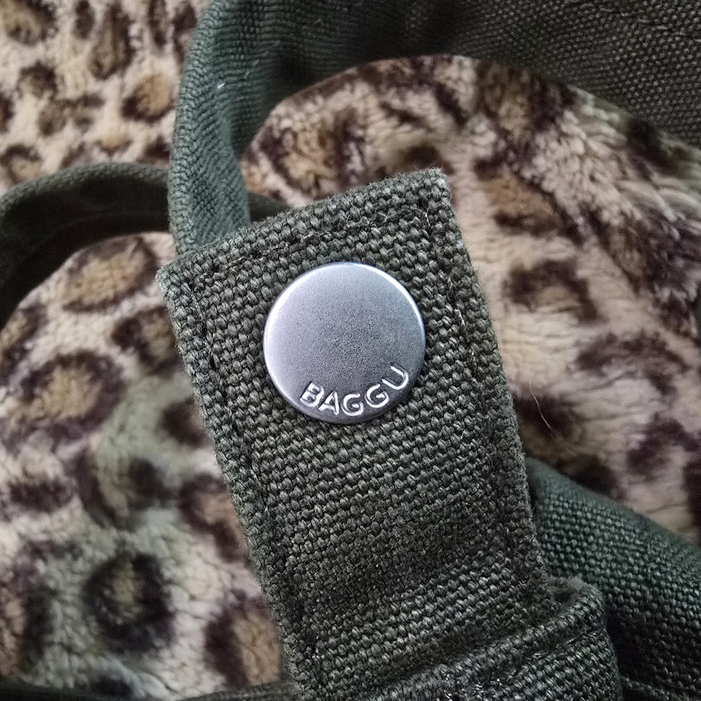 BAGGU Olive Canvas Duck Bag